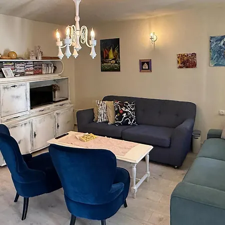 Casa vacanze Gorgeous In With Private Swimming Pool, Be Inside Or Outside