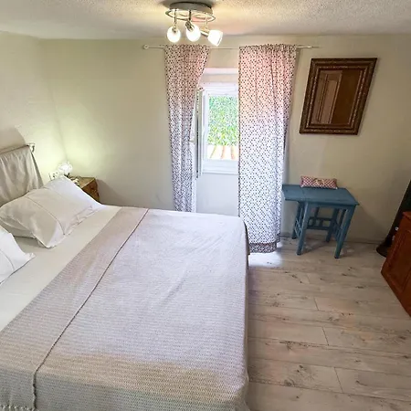 Gorgeous In With Private Swimming Pool, Be Inside Or Outside Casa vacanze *